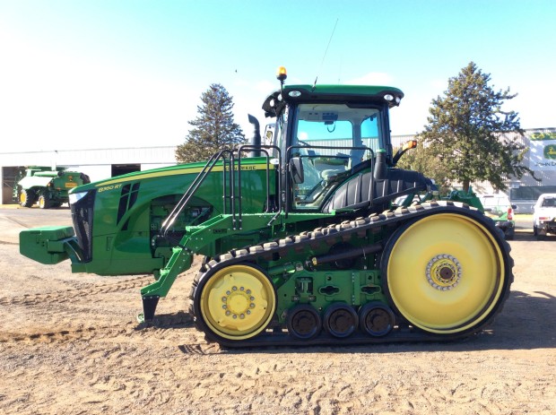 John Deere 8360RT tracked tractor