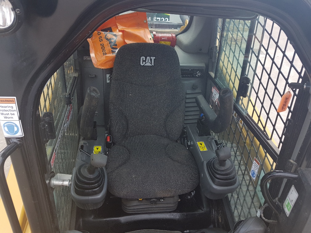 Cat 259D Cab